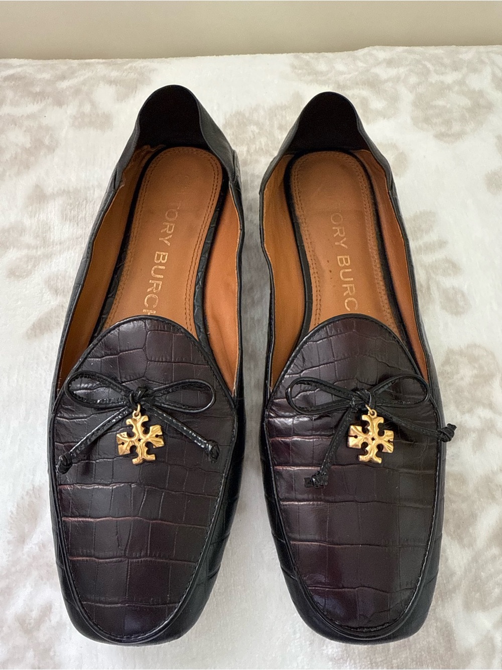 Tory Burch Tory Charm Convertible Cocoa/Perf Black Loafer